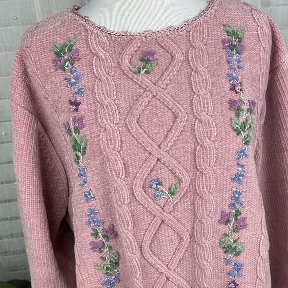 Vintage Pink Rose Chenille Soft Grannycore Floral Embroidered Cable Knit Sweater - Picture 7 of 7